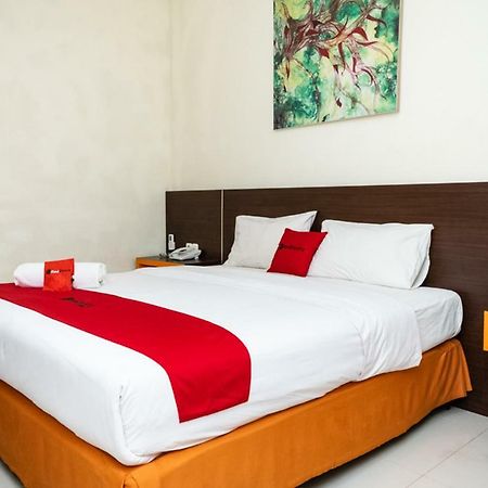 เรดดอร์ซ แอท เปลิตา รายา รัปโปจินี Hotel มากาซาร์ ภายนอก รูปภาพ