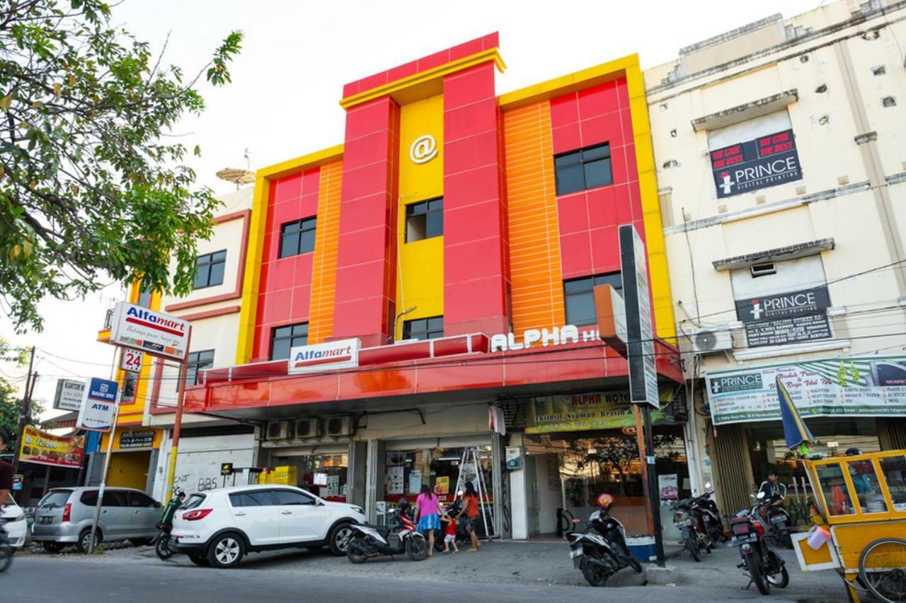 เรดดอร์ซ แอท เปลิตา รายา รัปโปจินี Hotel มากาซาร์ ภายนอก รูปภาพ
