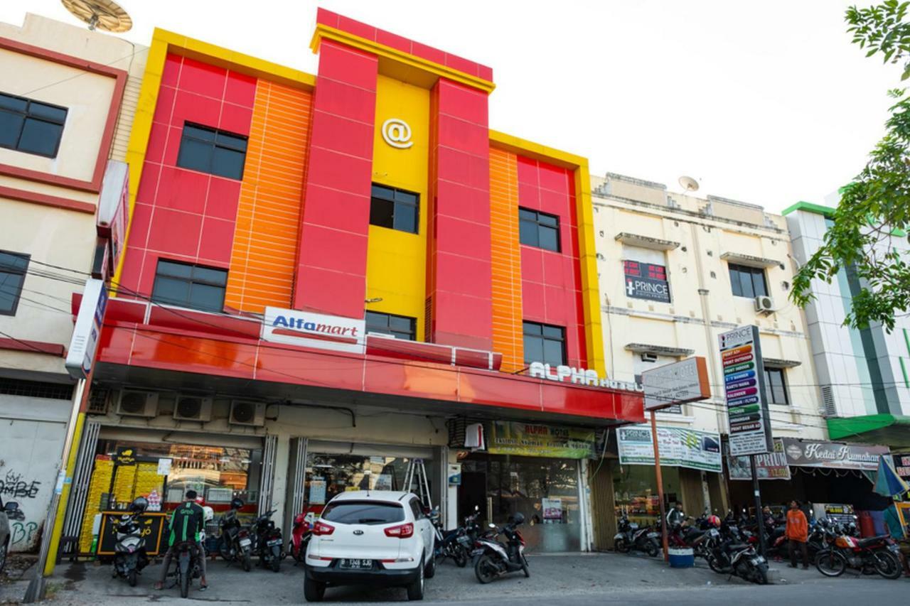 เรดดอร์ซ แอท เปลิตา รายา รัปโปจินี Hotel มากาซาร์ ภายนอก รูปภาพ