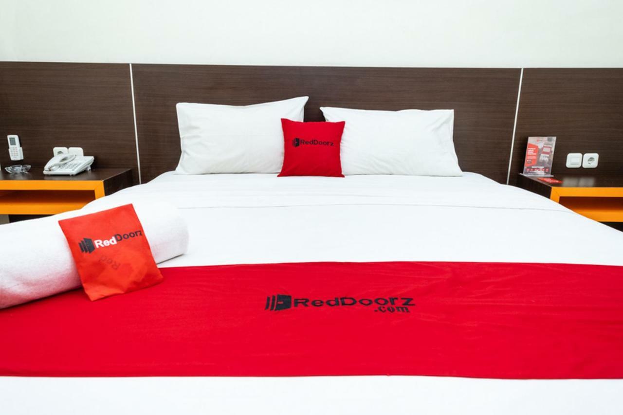 เรดดอร์ซ แอท เปลิตา รายา รัปโปจินี Hotel มากาซาร์ ภายนอก รูปภาพ